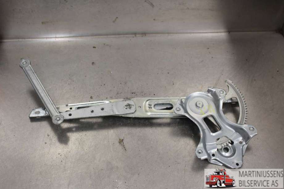 Ruteheis til Toyota Prius 2016-2023 (Type IV) (combi) (combi) (TOYOTA|)