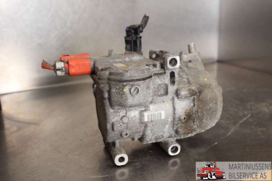 Aircondition kompressor til Toyota Auris, 2013-2015 (Type II, Fase 1)  (TOYOTA|)