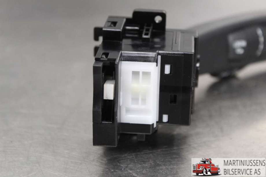 Bryter blink til Volvo V40 2012-2019  (VOLVO||31394001)