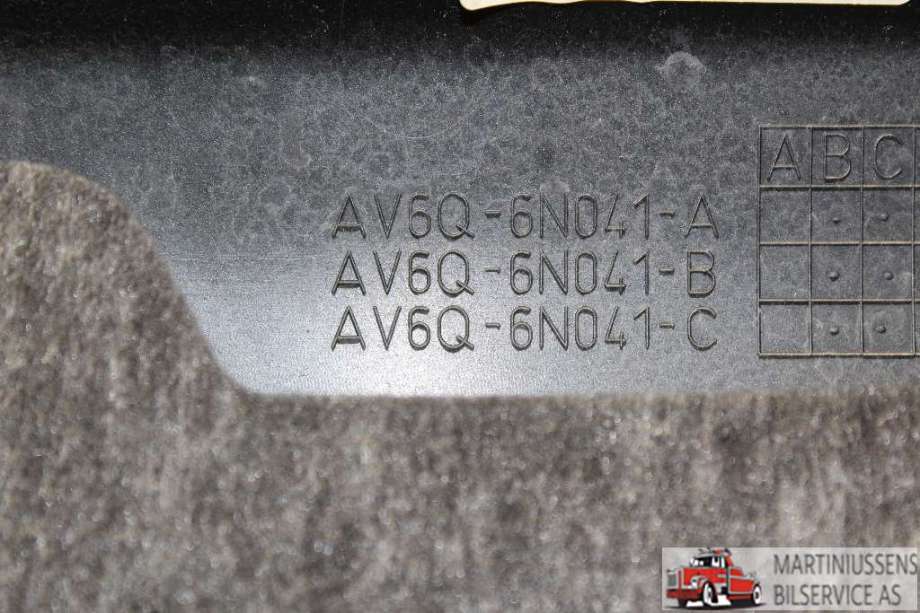 Motordeksel over motor til Volvo V40 2012-2019  (VOLVO||AV6Q-6N041-A)