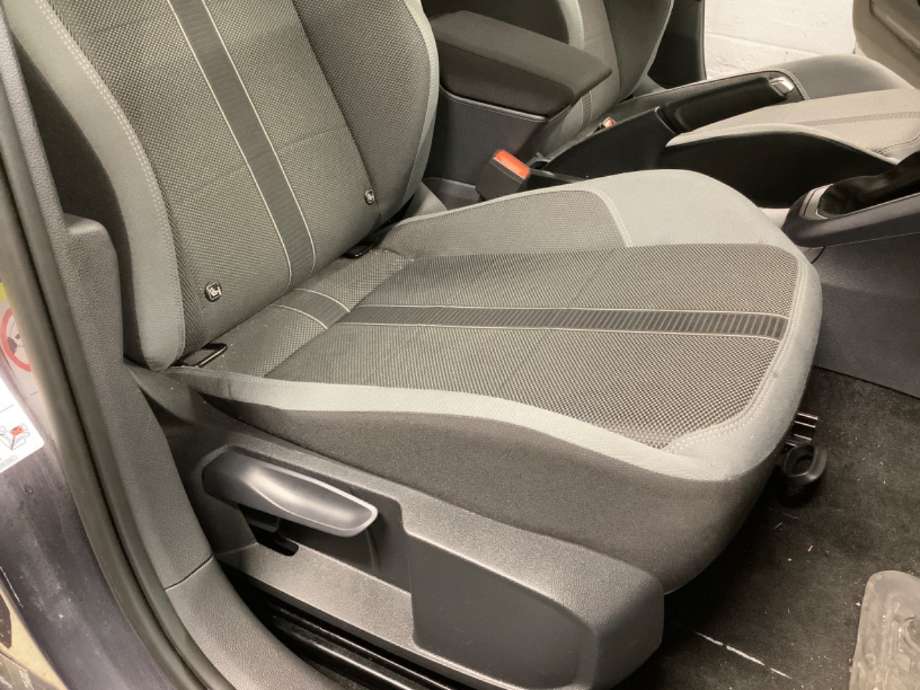Sete foran høyre til VW Polo, 2017-2021 (Type VI, Fase 1)  (VW|)
