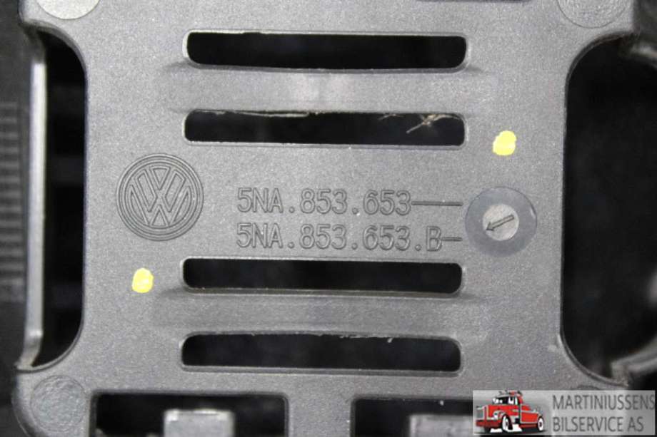 Grill til VW Tiguan 2016-2020 (Type II, Fase 1)  (VOLKSWAGEN||5NA.853.653)