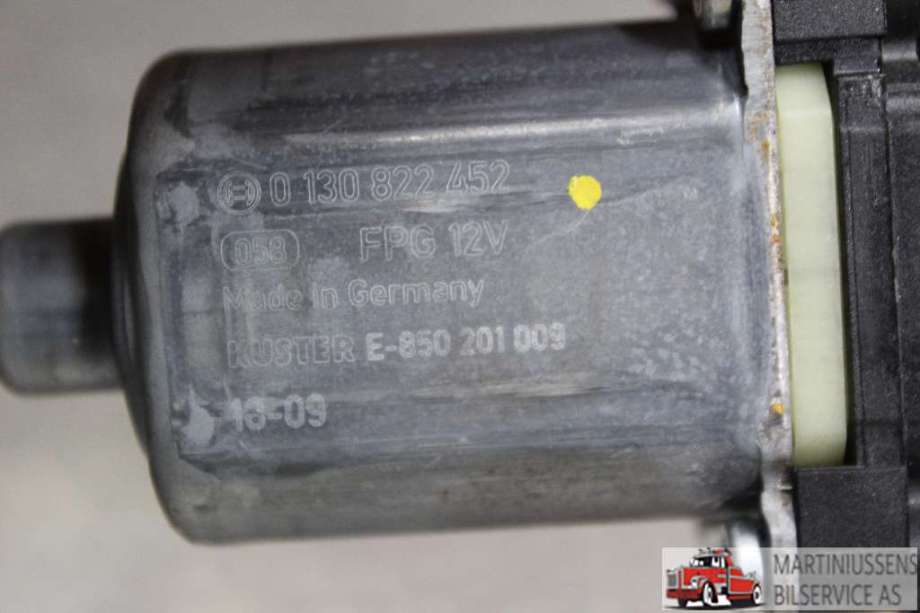 Ruteheis høyre foran til VW Transporter / Caravelle 2019-->> (T6.1) (T6.1) (VOLKSWAGEN||0 130 822 452)