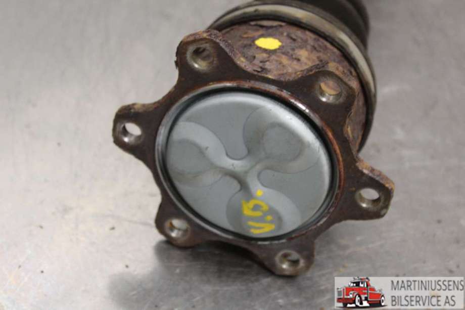 Drivaksel venstre bak til Toyota Hiace 2001-2006 (Fase 2) (TOYOTA|)