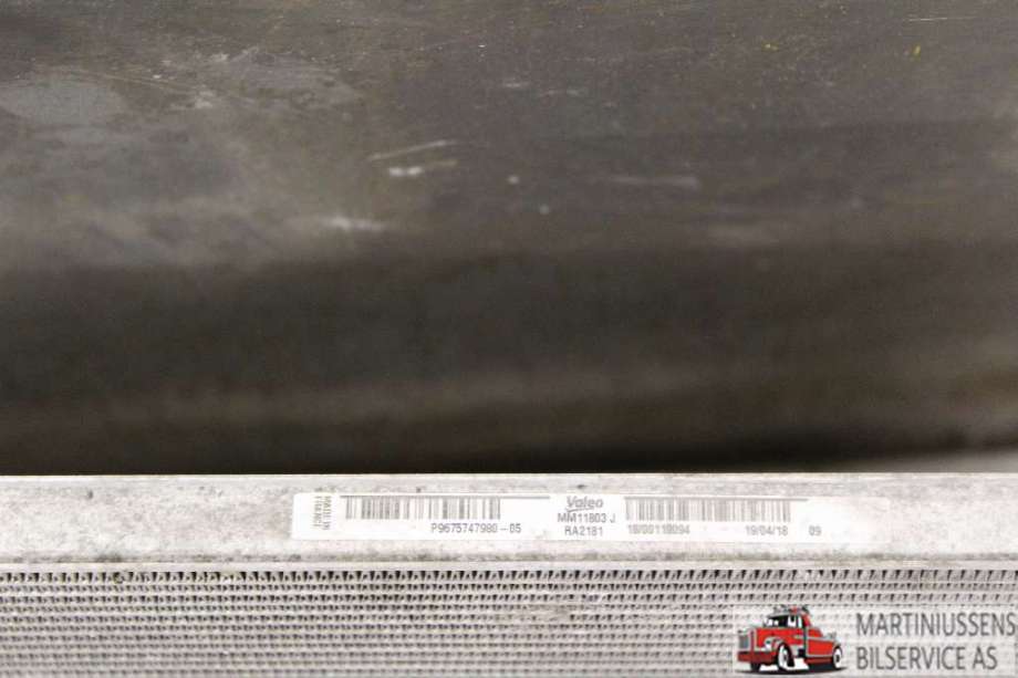 Radiator (automat gir) til Peugeot 5008 2017-->> (Type II)  (PEUGEOT||P9675747980-05)