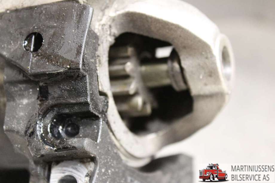 Starter diesel til BMW 5-Serie 2010-2017 (F10/F11) (F10/F11) (BMW||0 001 148 010)