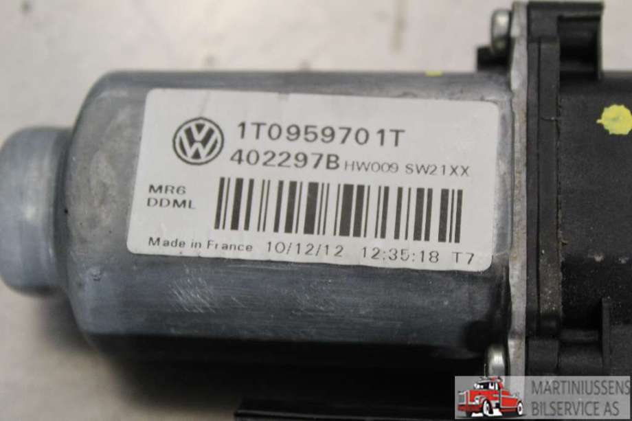 Ruteheis venstre til VW Touran 2010-2015 (Type I, Fase 3)  (VOLKSWAGEN|1T0959701T|)
