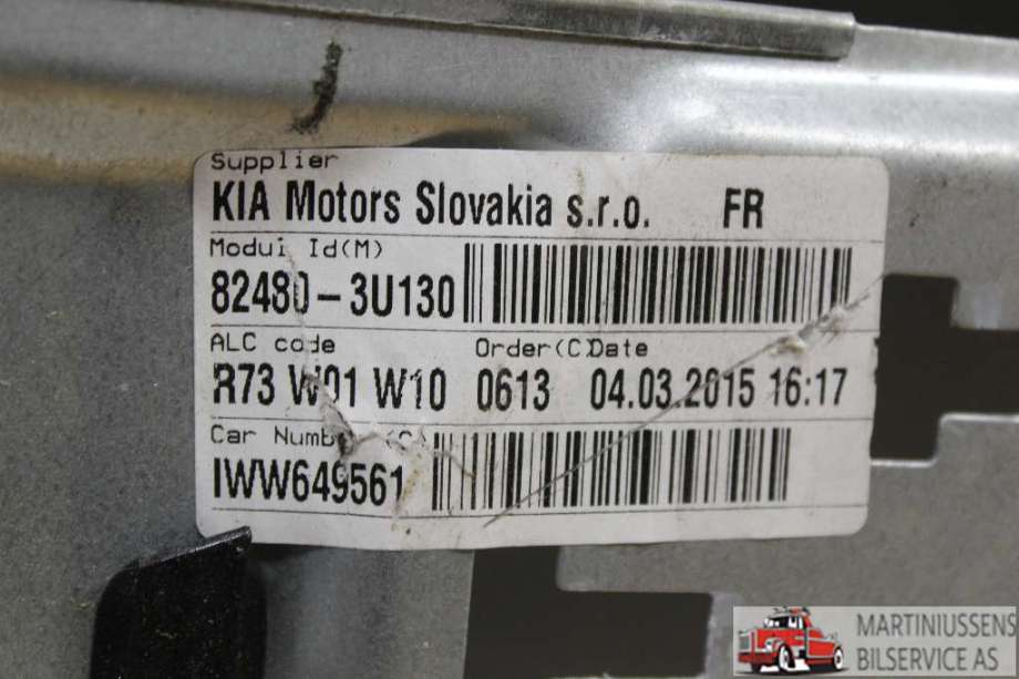 Ruteheis til Kia Sportage 2010-2016 (Type III)  (KIA||82480-3U130)
