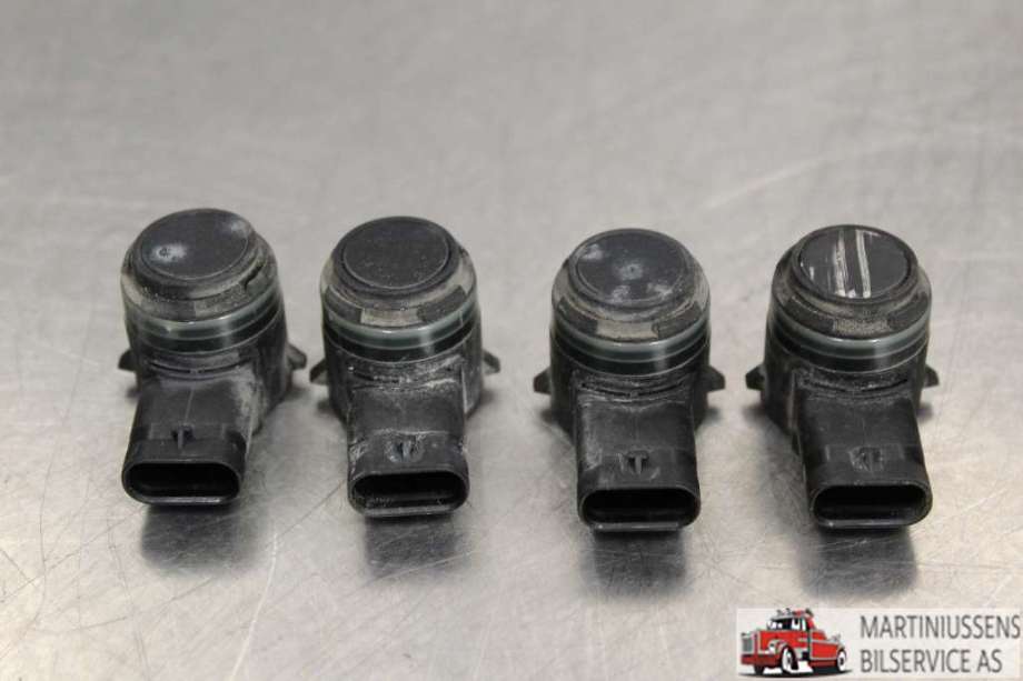 Parkeringssensor foran til VW Golf VII 2012-2017 (Fase 1)  (VOLKSWAGEN||PRIS PR STK|5Q0.919.275.B)