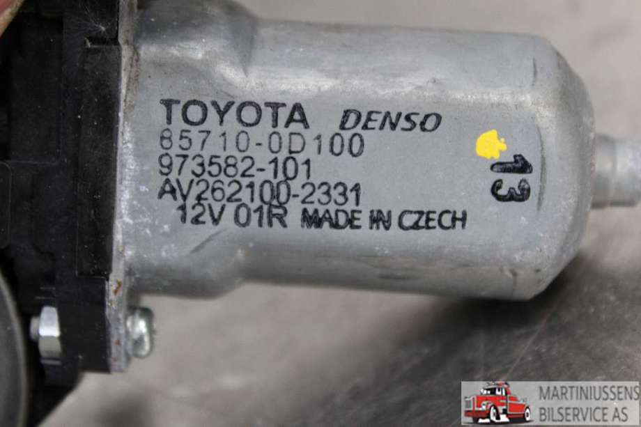 Ruteheis høyre foran til Toyota Auris 2013-2015 (Type II, Fase 1)  (TOYOTA||65710-0D100)