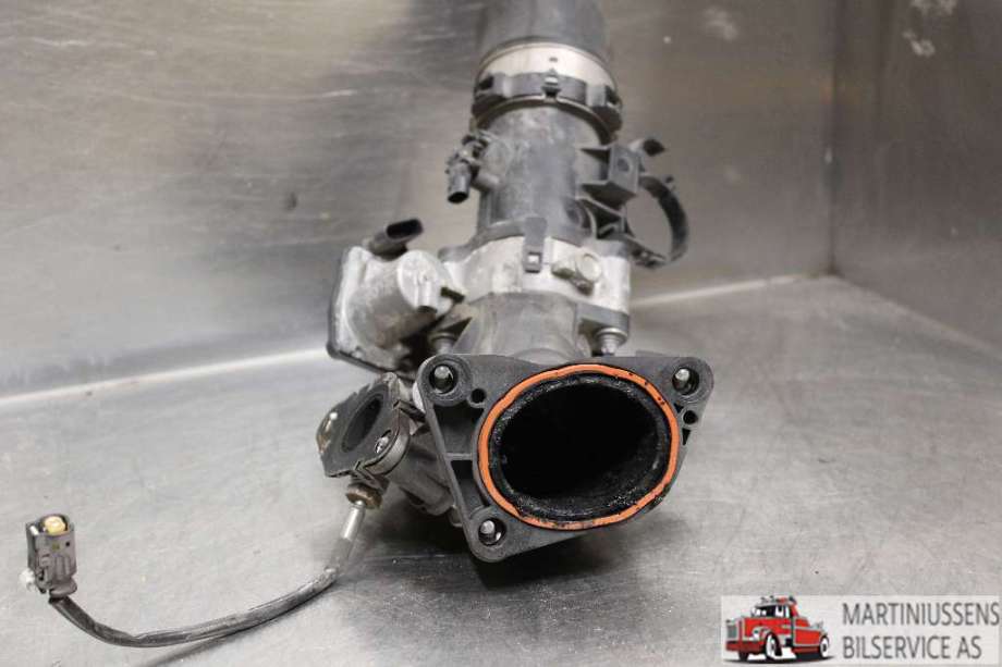 Spjeldhus til BMW 5-Serie 2010-2017 (F10/F11) (F10/F11) (BMW||1354 7810752 02)
