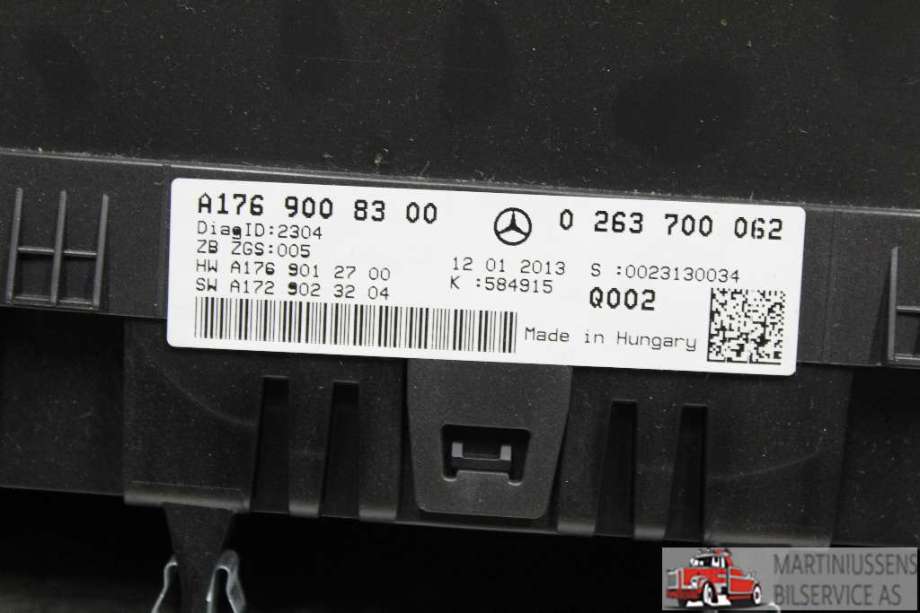 Speedometer til Mercedes A-Klasse 2012-2018 (W176) (W176) (MERCEDES||A176 900 83 00)