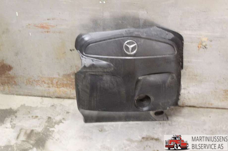 Motordeksel over motor til Mercedes A-Klasse 2012-2018 (W176) (W176) (MERCEDES||A 270 010 28 01)