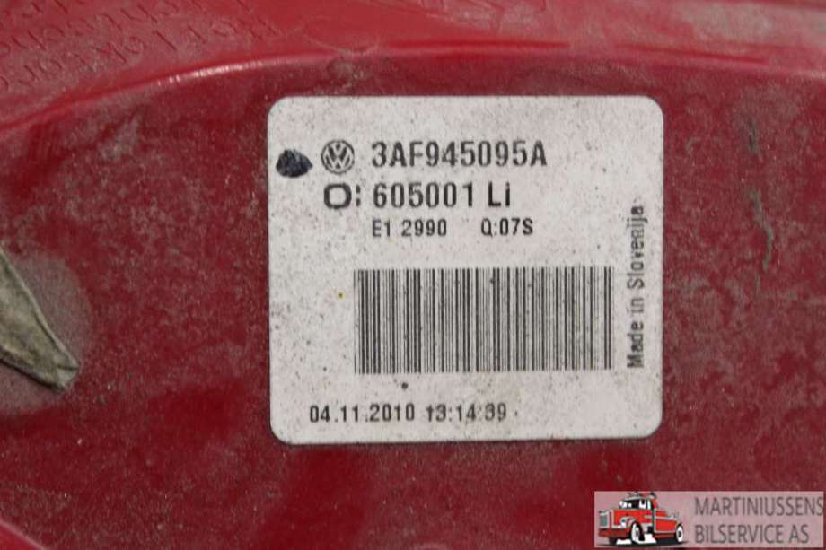 Baklykt venstre til VW Passat 2011-2015 (B7) (B7) (VOLKSWAGEN||3AF945095A)