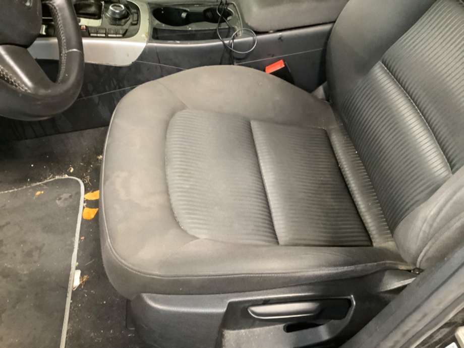 Sete foran venstre til Audi A4 2007-2014 (Type IV) (B8) (B8) (AUDI|)