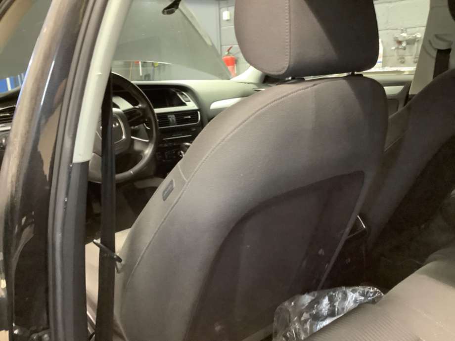 Sete foran venstre til Audi A4 2007-2014 (Type IV) (B8) (B8) (AUDI|)