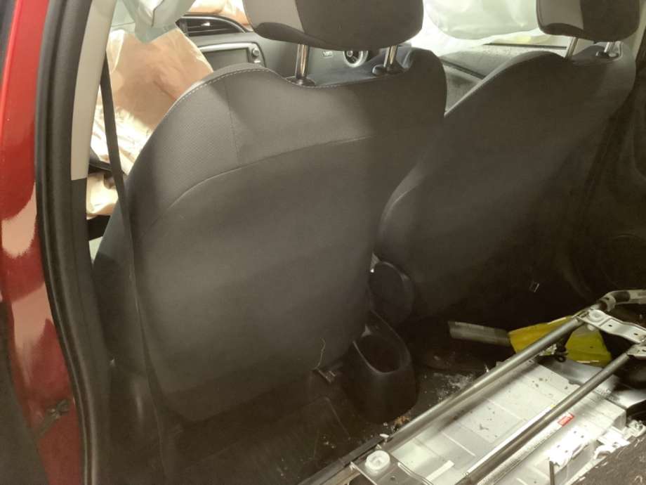 Sete foran venstre til Toyota Yaris 2014-2020 (Type III, Fase 2)  (TOYOTA|)