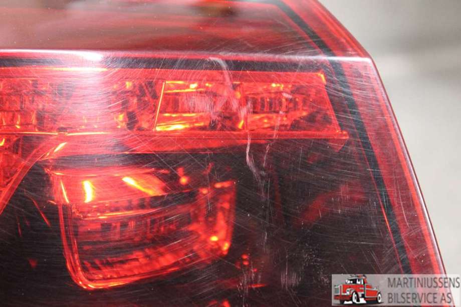 Baklykt venstre til VW Golf VII 2012-2017 (Fase 1)  (|5G0 945 207)