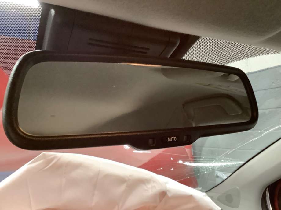 Speil innvendig til Toyota Yaris, 2014-2020 (Type III, Fase 2)  (TOYOTA|)