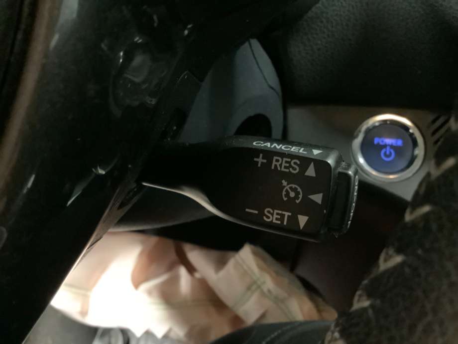 Bryter cruise control til Toyota Yaris, 2014-2020 (Type III, Fase 2)  (TOYOTA|)