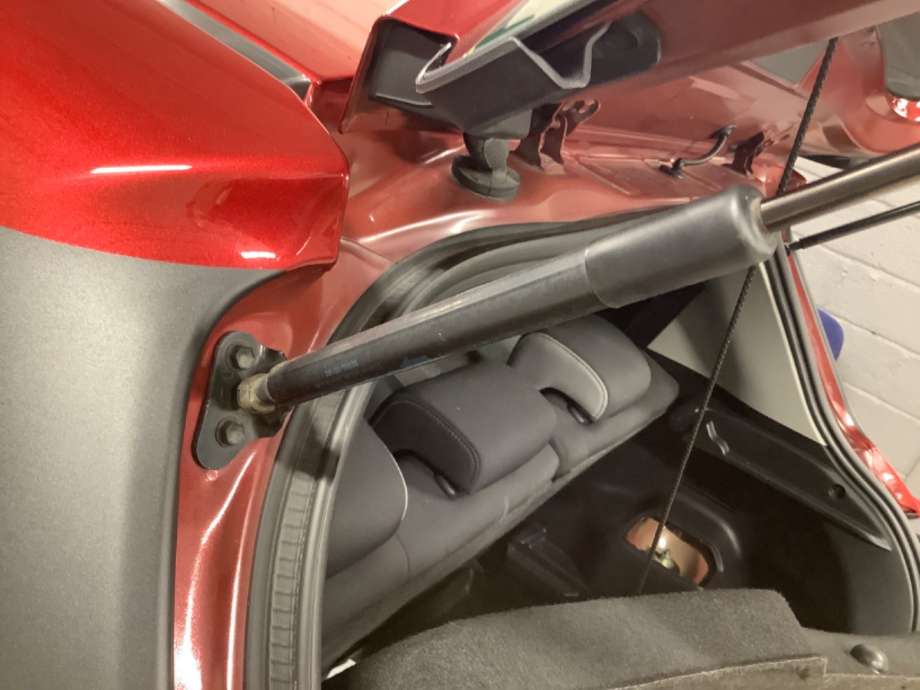 Baklukedemper til Toyota Yaris 2014-2020 (Type III, Fase 2)  (TOYOTA|)