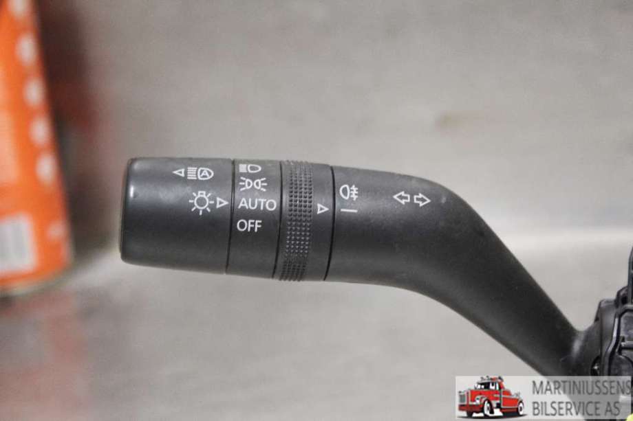 Bryter combi til Mazda MX-30 2020-->>  (MAZDA|)
