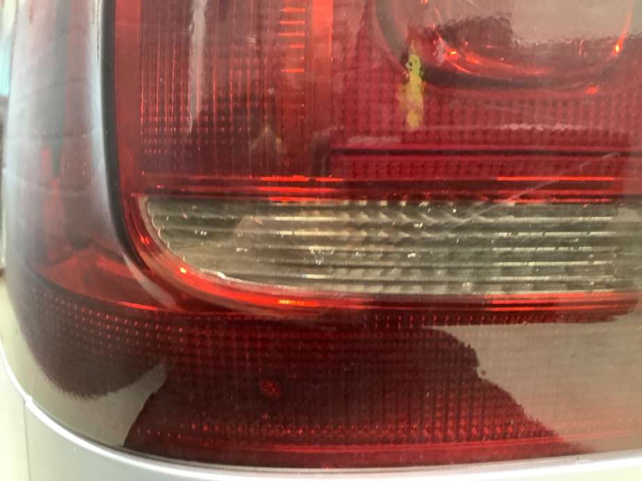 Baklykt venstre til VW Touran 2010-2015 (Type I, Fase 3)  (VOLKSWAGEN|)
