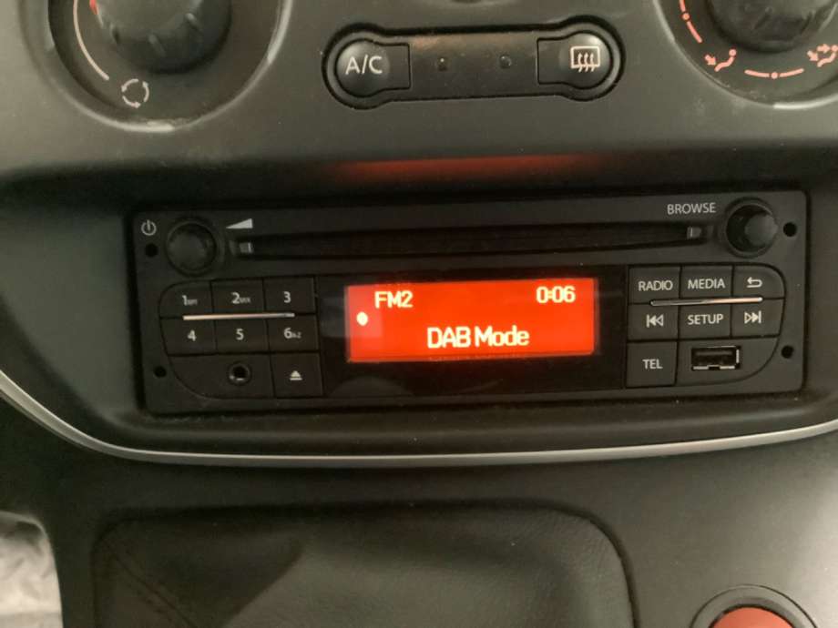 Bilstereo til Renault Kangoo, 2008-2021 (Type II)  (RENAULT|)