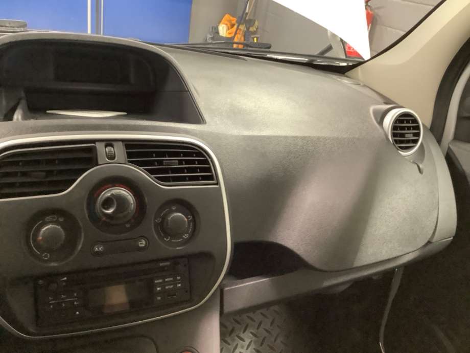 Dashbord til Renault Kangoo, 2008-2021 (Type II)  (RENAULT|)