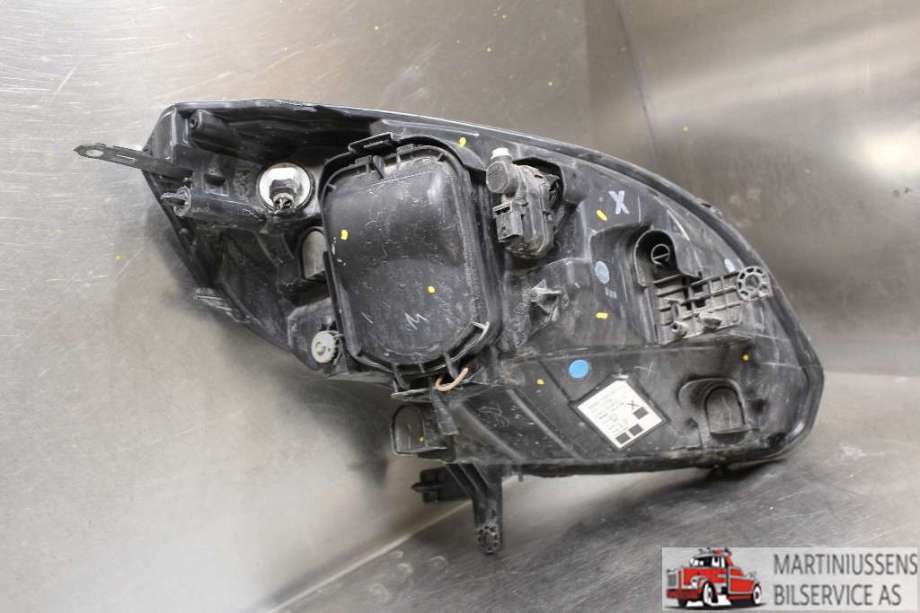 Frontlykt venstre halogen til Renault Kangoo 2008-2021 (Type II)  (RENAULT||26060 7383 R)
