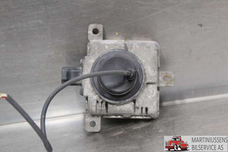 Spylerpumpe foran til Mitsubishi Outlander 2012-2015 (Type III, Fase 1)  (MITSUBISHI||EW08 MITSUBA)