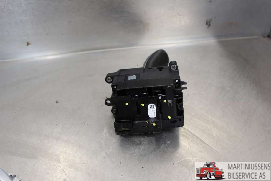 Girstang/girvelger automat til BMW 5-Serie 2010-2017 (F10/F11) (F10/F11) (BMW|9239504-01|)