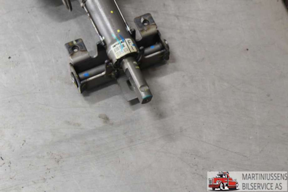 Rattaksel til Opel Antara 2007-2013  (OPEL||20955874)