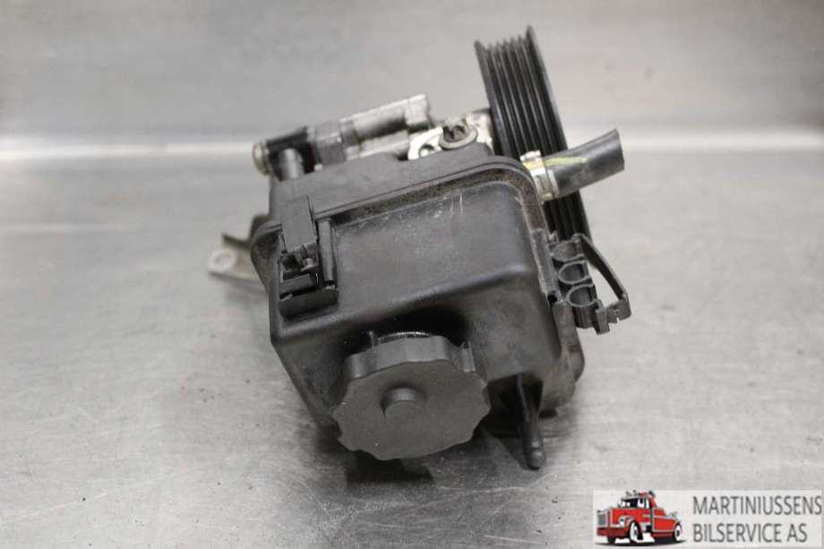 Servo pumpe mekanisk til Mercedes E-Klasse 2013-2016 (Fase 2) (W212) (W212) (MERCEDES||A 006 466 470 01)