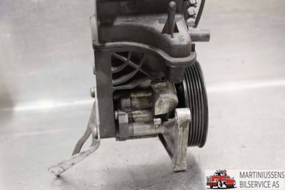 Servo pumpe mekanisk til Mercedes E-Klasse 2013-2016 (Fase 2) (W212) (W212) (MERCEDES||A 006 466 470 01)