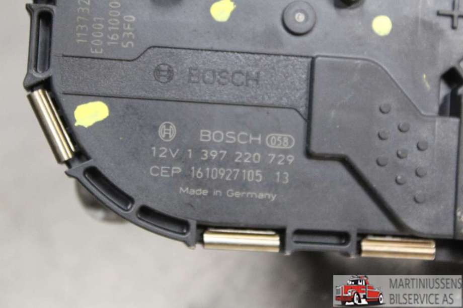 Viskermotor frontrute til Mercedes C-Klasse 2014-2018 (Fase 1) (W205) (W205) (MERCEDES||1 397 220 729)