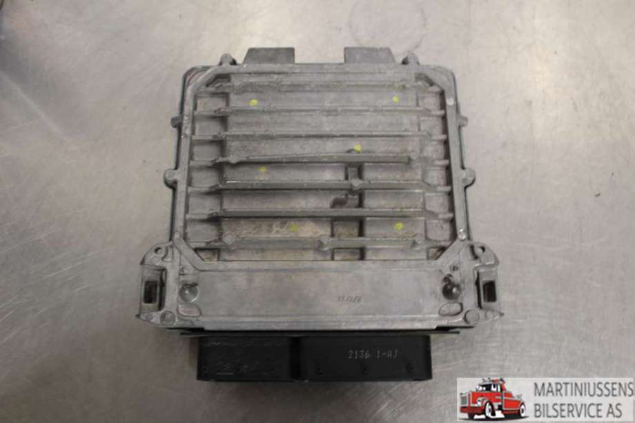 Styreenhet motor til Mercedes C-Klasse 2014-2018 (Fase 1) (W205) (W205) (MERCEDES||A 274 900 08 00)