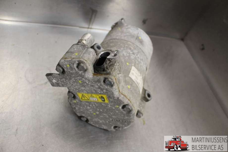 Aircondition kompressor til Mercedes C-Klasse 2014-2018 (Fase 1) (W205) (W205) (MERCEDES||A000 830 28 00)