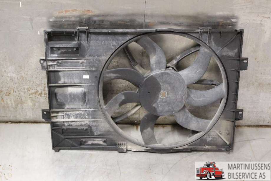 Kjølevifte til VW Transporter / Caravelle, 2009-2015 (Fase 2) (T5) (T5) (VOLKSWAGEN|)