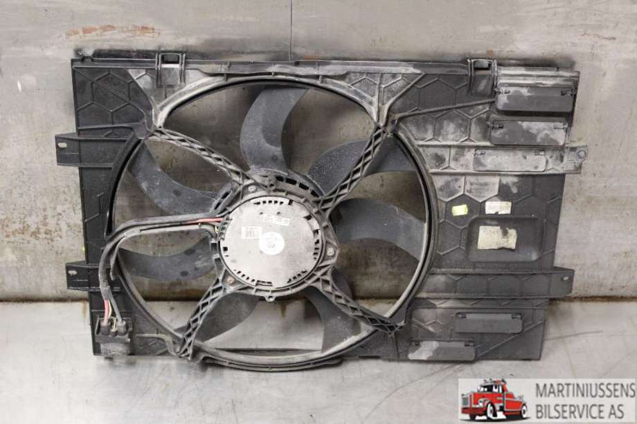 Kjølevifte til VW Transporter / Caravelle 2009-2015 (Fase 2) (T5) (T5) (VOLKSWAGEN||7E0121207C)
