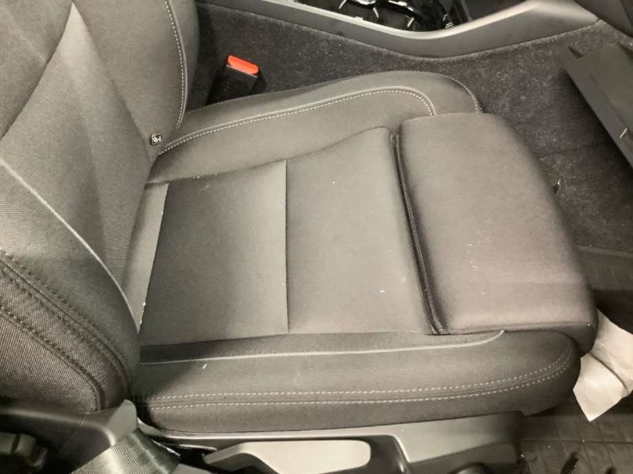 Sete foran høyre til Volvo XC40 2018-2024  (VOLVO|)