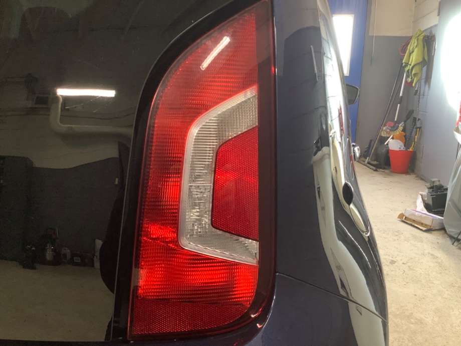 Baklykt høyre til VW E-Up, 2013-2019  (VOLKSWAGEN|)