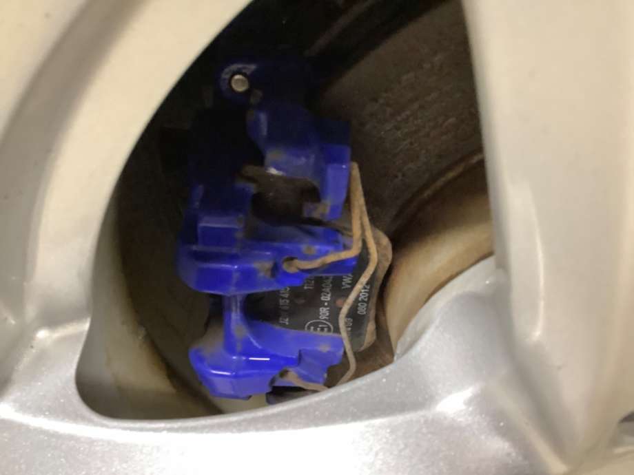 Bremsecaliper brakett til VW e-Golf, 2017-2020 (Fase 2)  (VOLKSWAGEN|)