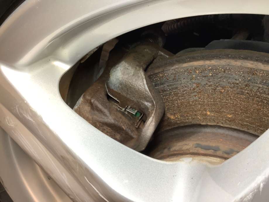 Bremsecaliper venstre foran til Hyundai Ioniq Electric, 2016-2019 (Fase 1)  (HYUNDAI|)