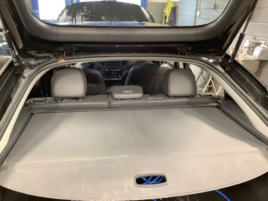 Bagasjerom rollon til Hyundai Ioniq Electric, 2016-2019 (Fase 1)  (HYUNDAI|)