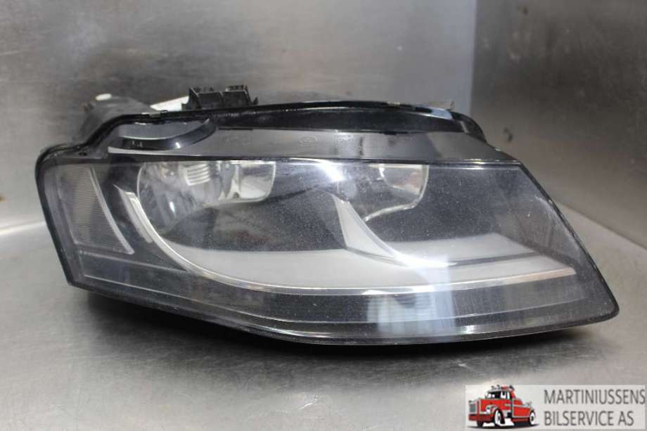 Frontlykt høyre halogen til Audi A4 2007-2014 (Type IV) (B8) (B8) (AUDI||8K0.941.004)