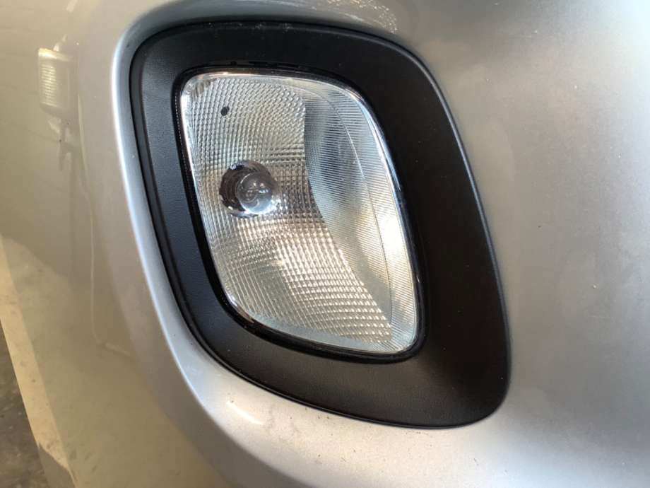 Tåkelykt høyre foran til Kia Picanto, 2011-2017 (Type II)  (KIA|)