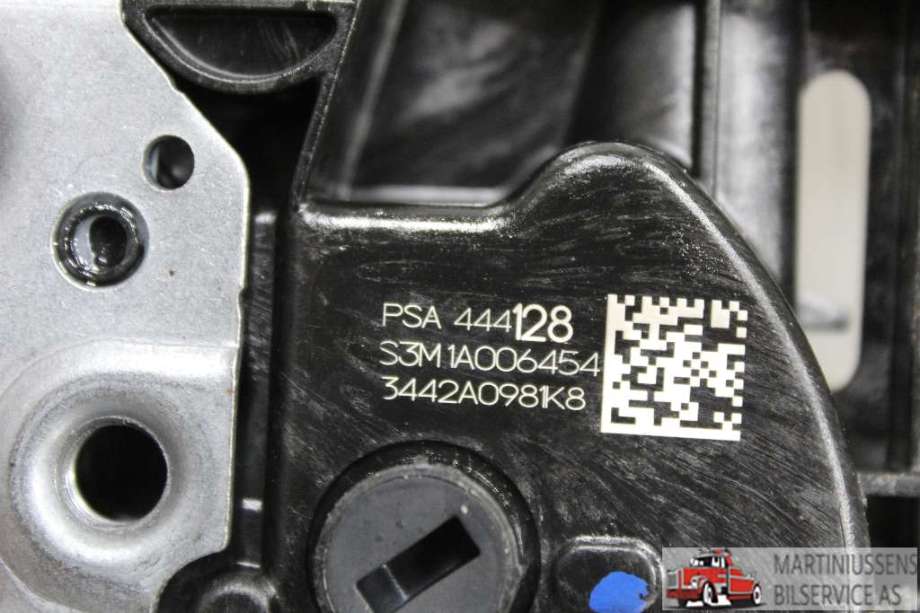 Låsekasse høyre til Opel Corsa F 2019-->>  (OPEL||PSA 444128)
