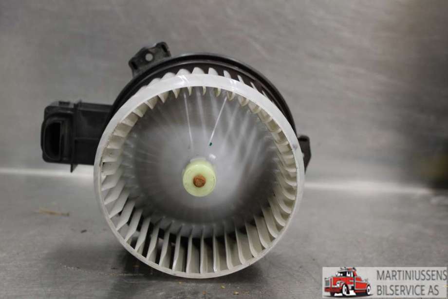Varmeapparat motor til Toyota Hilux 2016-2020  (TOYOTA|)