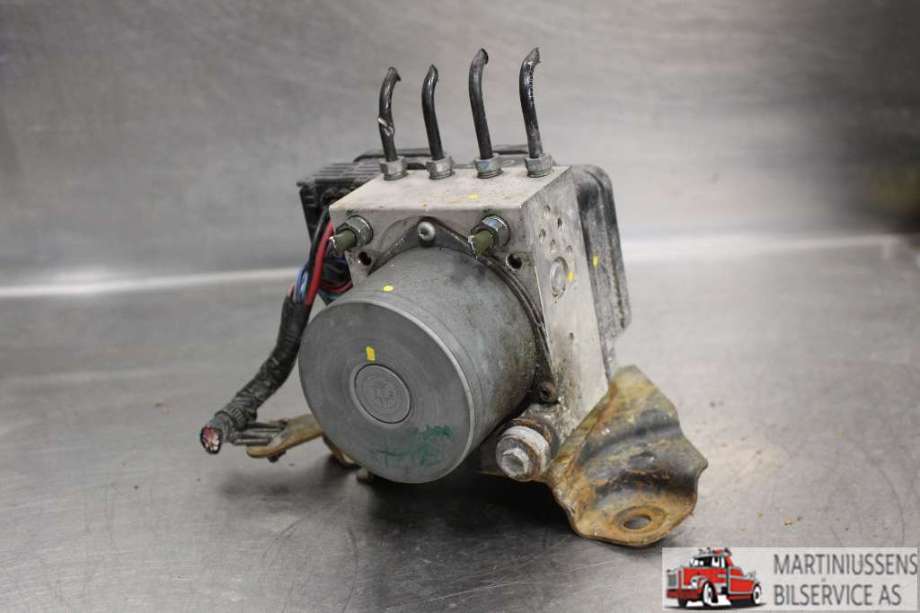 ABS sentral til Toyota Hilux, 2016-2020  (TOYOTA|)